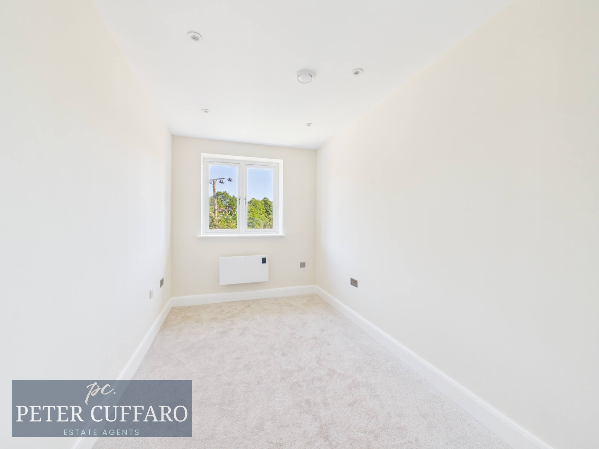 Dovedale, Ware, SG12, photo 15