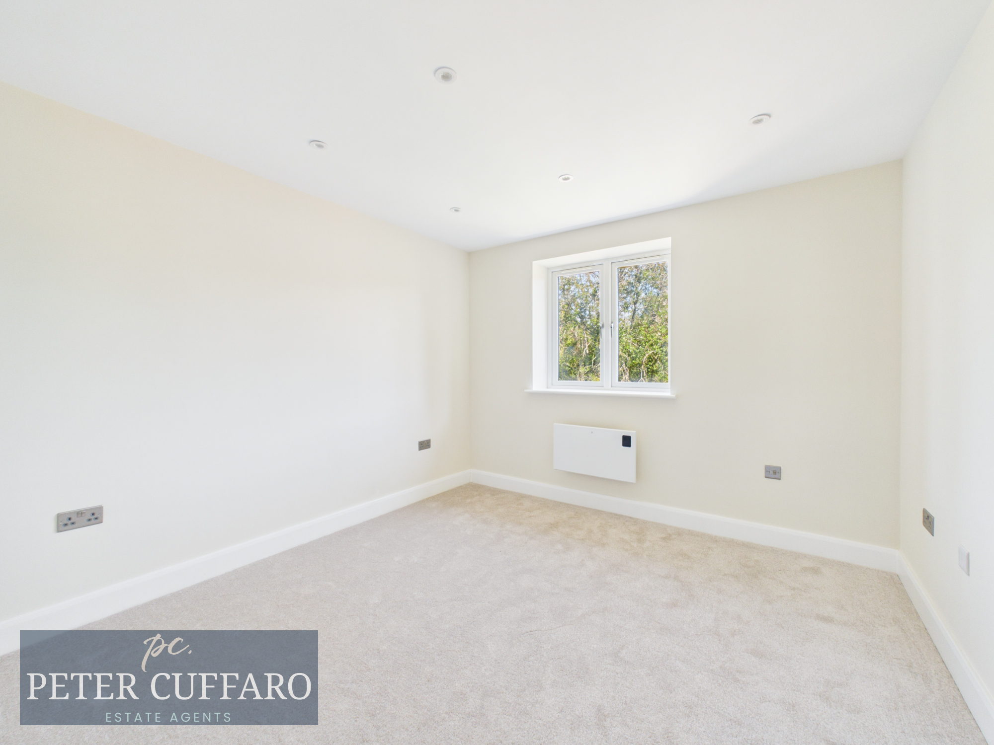 Dovedale, Ware, SG12, photo 17
