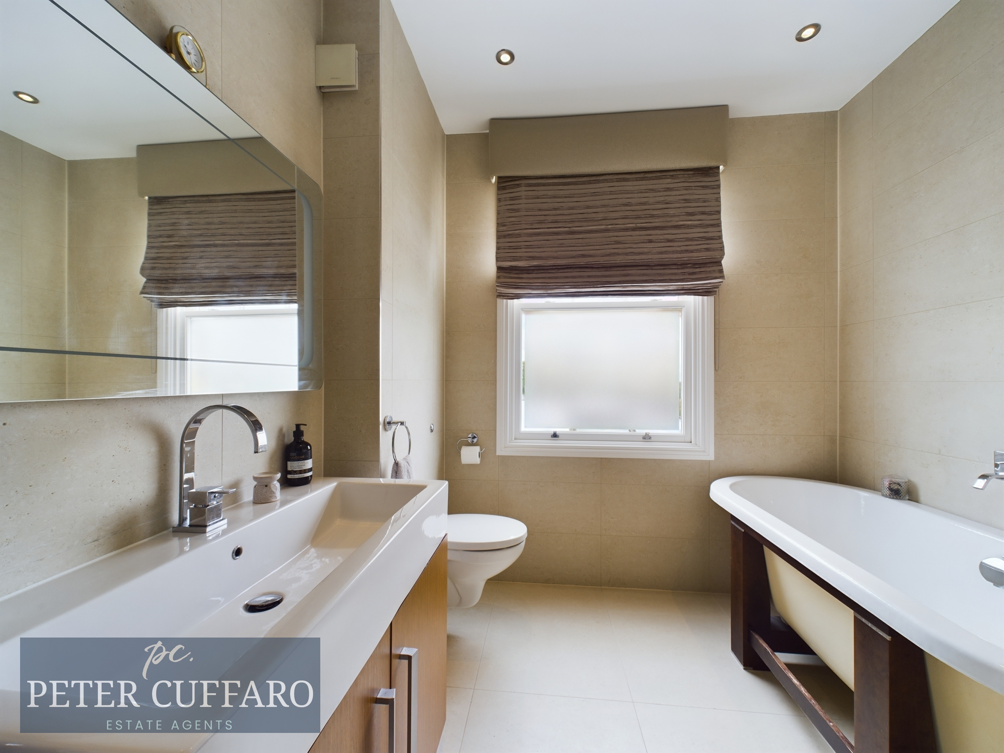 Downfield Road, Hertford Heath, SG13, photo 22