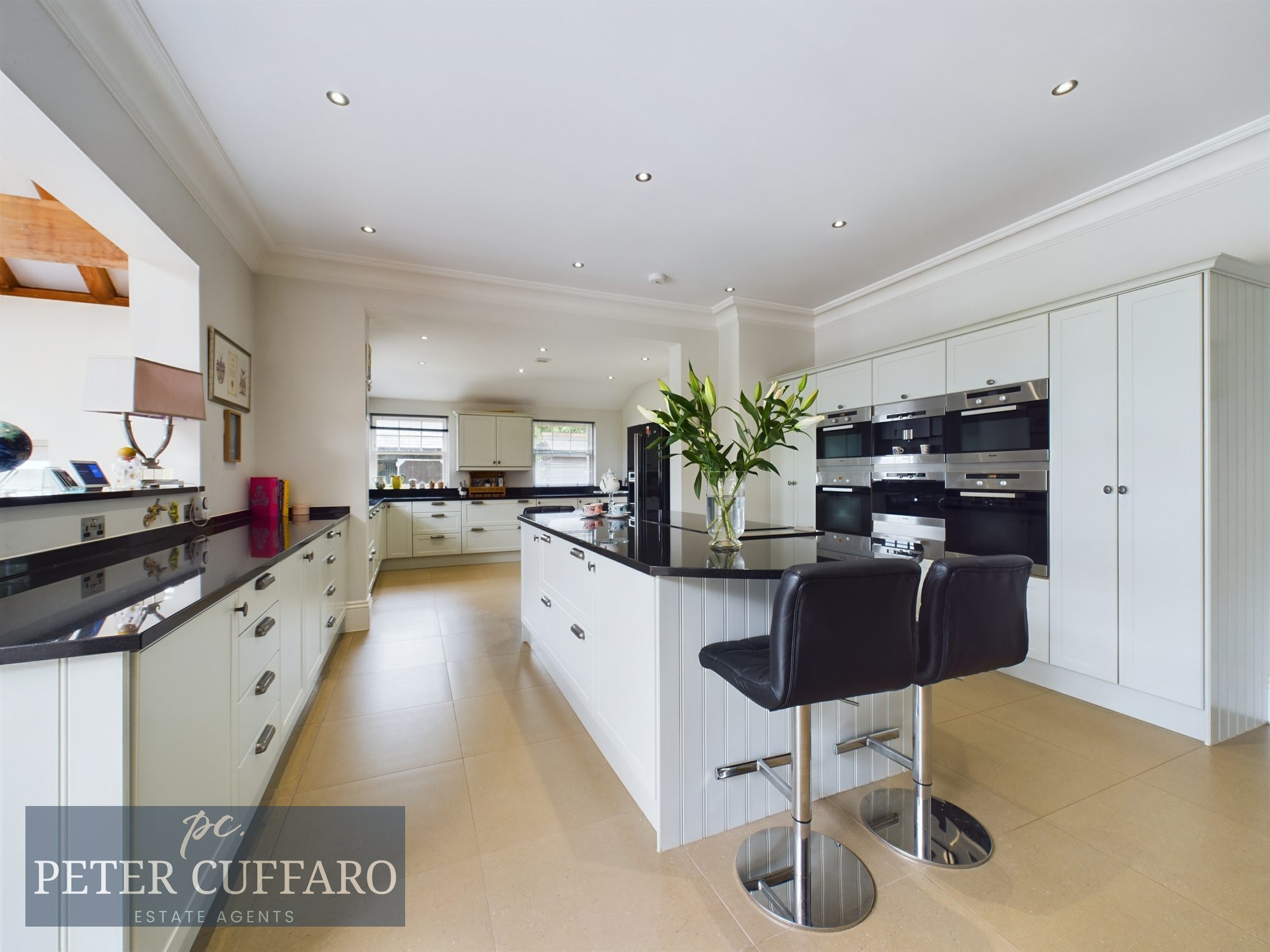 Downfield Road, Hertford Heath, SG13, photo 9