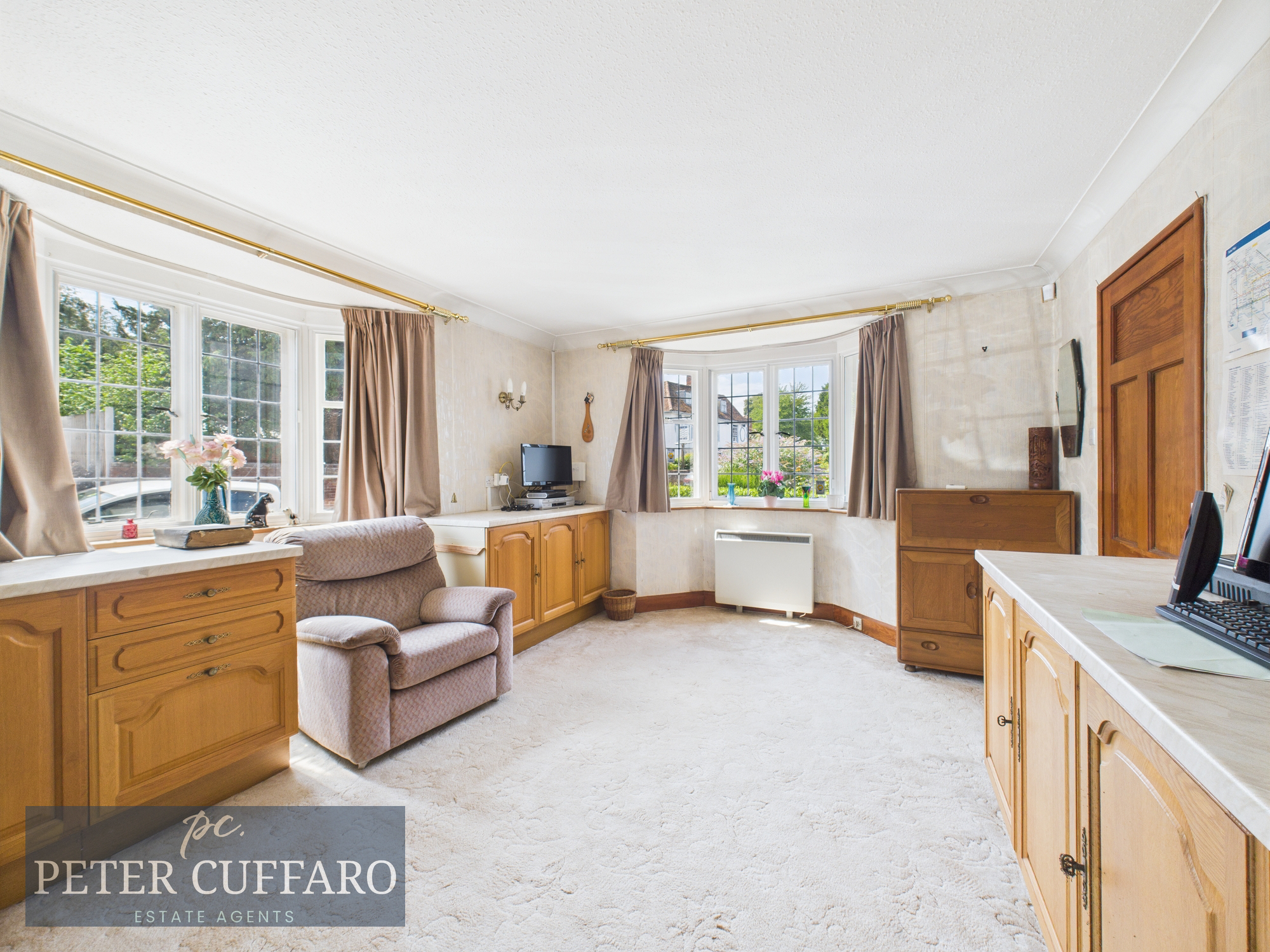 High Street, Hunsdon, SG12, photo 6