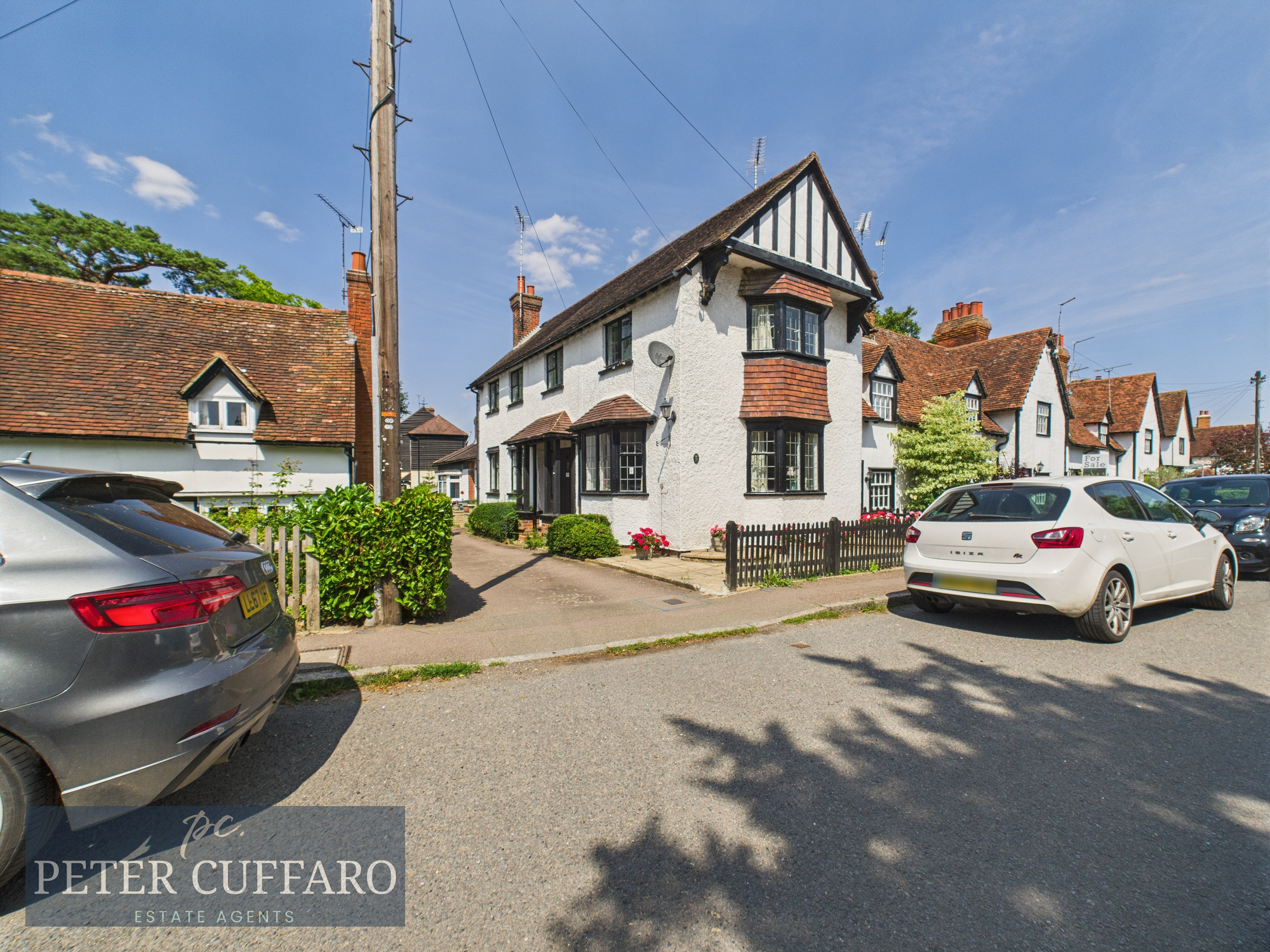 High Street, Hunsdon, SG12