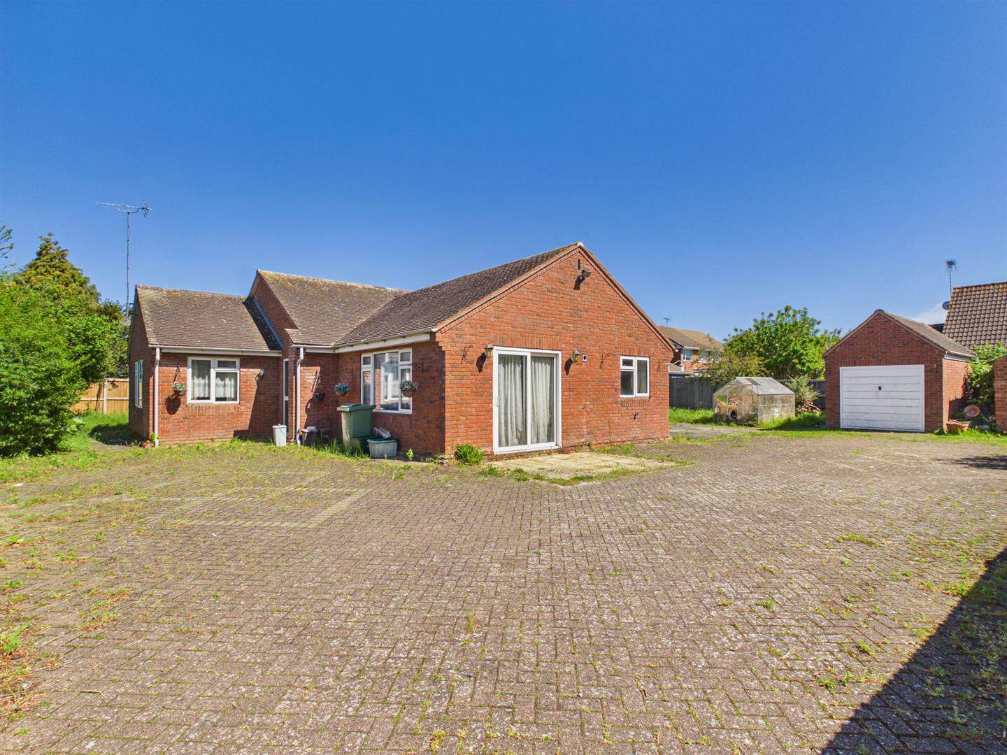 Church Road, Longlevens, Gloucester, photo 5
