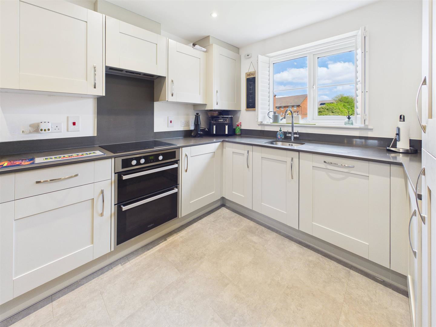Saxon Drive, Brockworth, Gloucester, photo 5