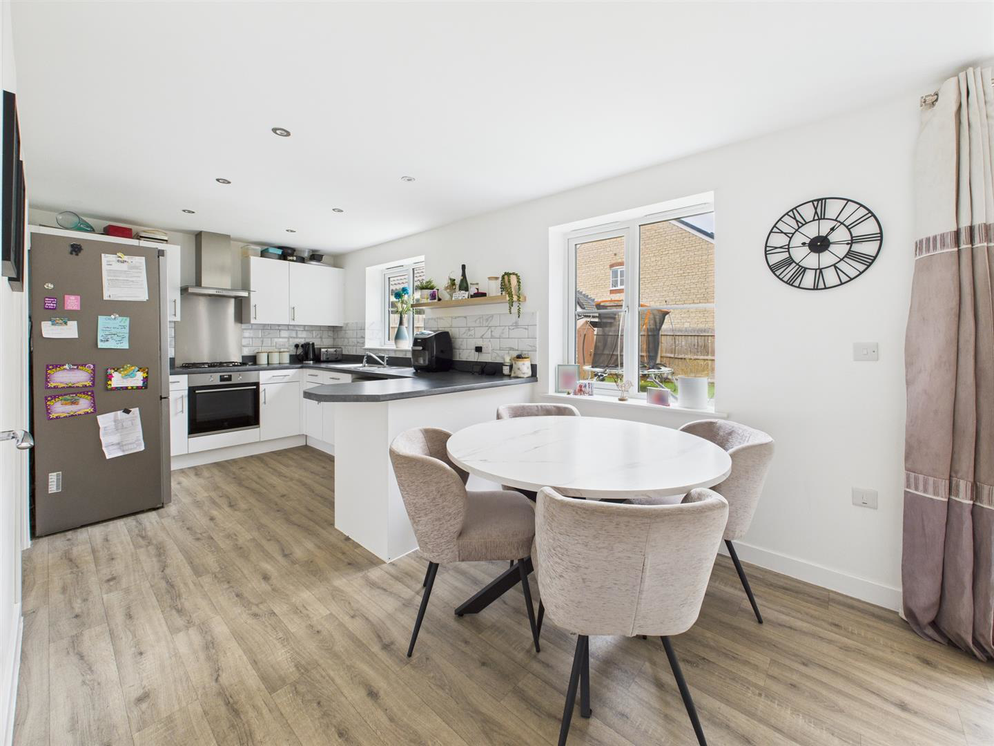 Donaldson Drive, Brockworth, Gloucester, photo 2