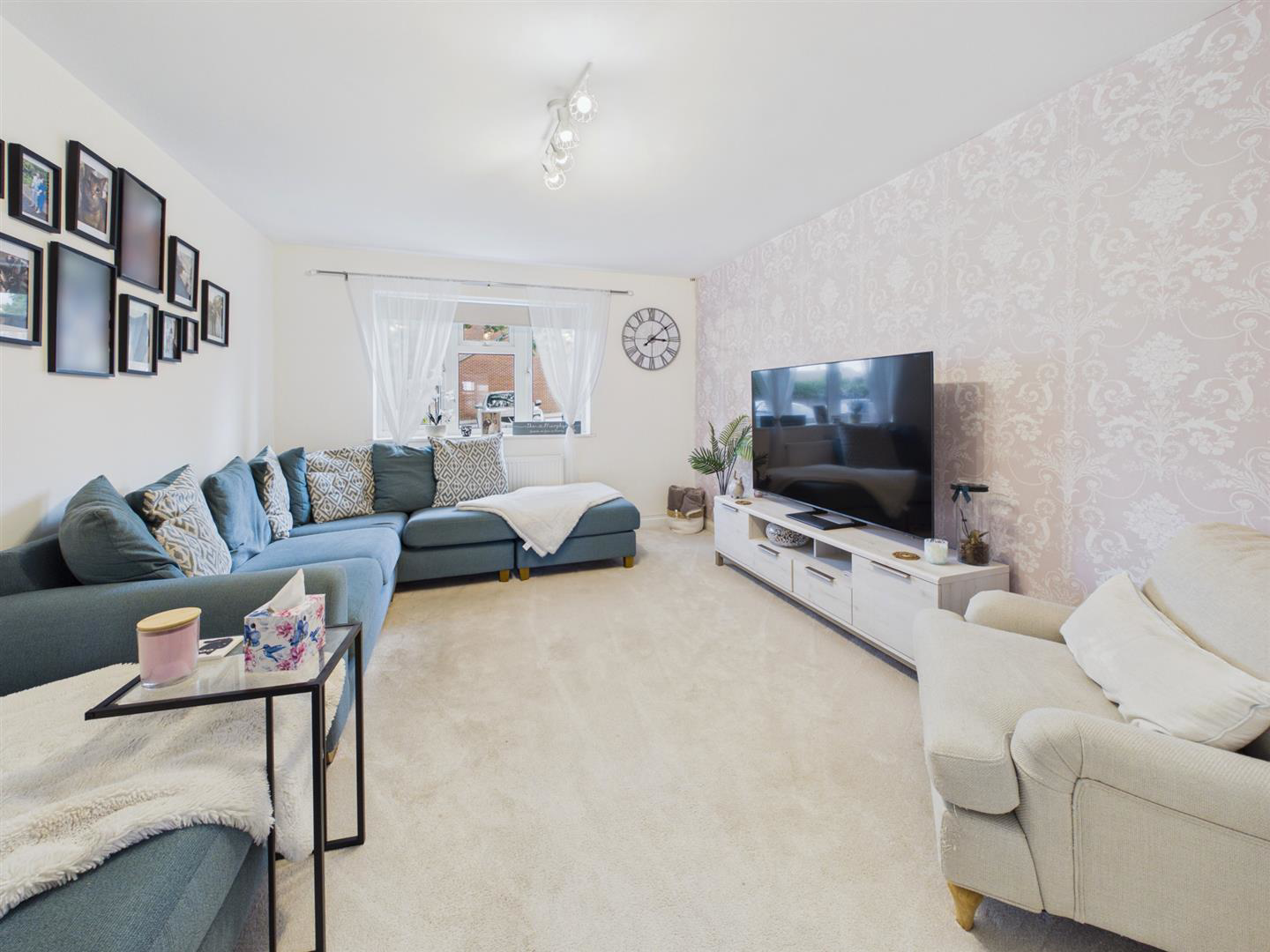Woodruff Close, Robinswood, Gloucester, photo 4