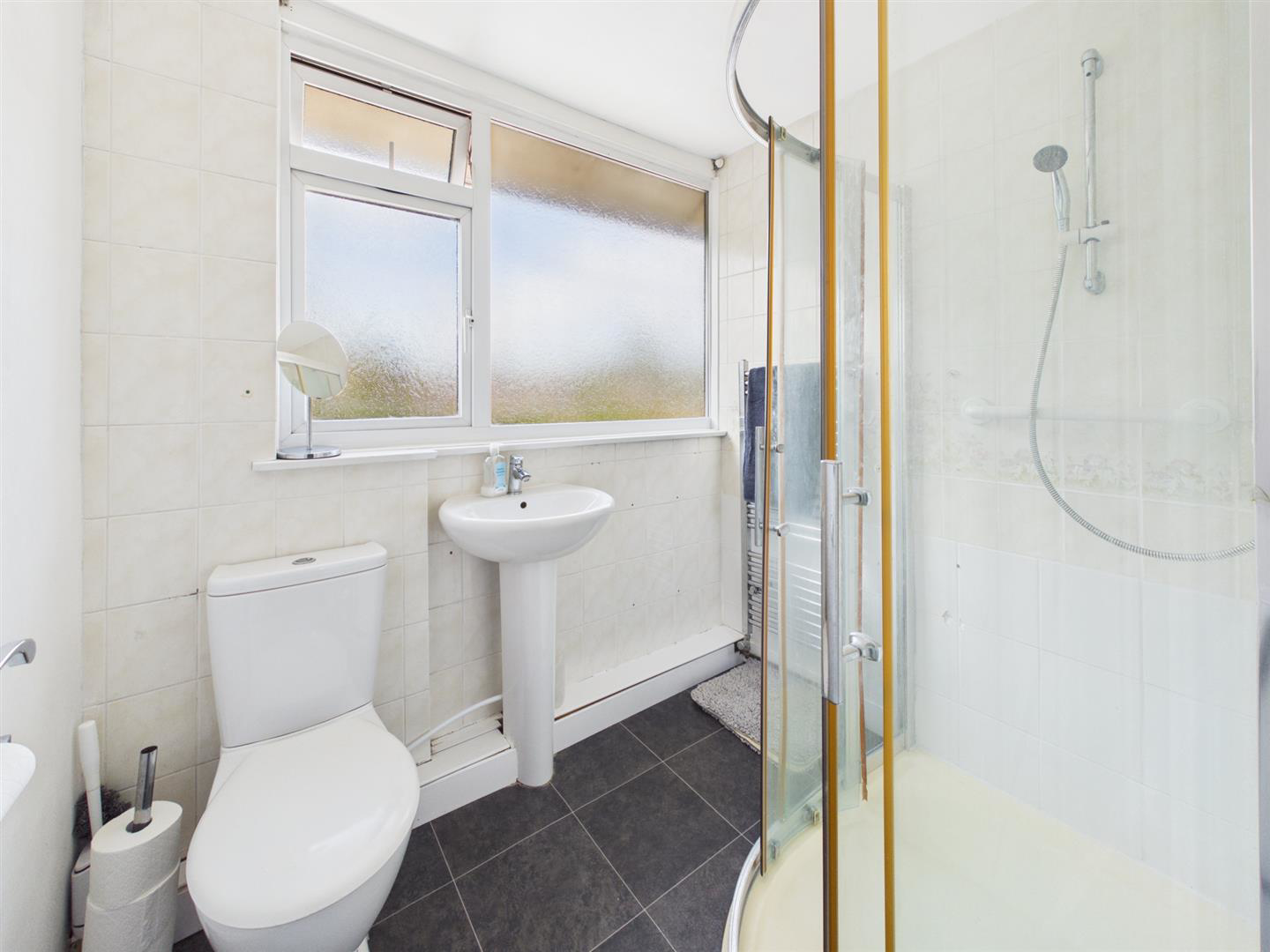 Boverton Avenue, Brockworth, Gloucester, photo 15