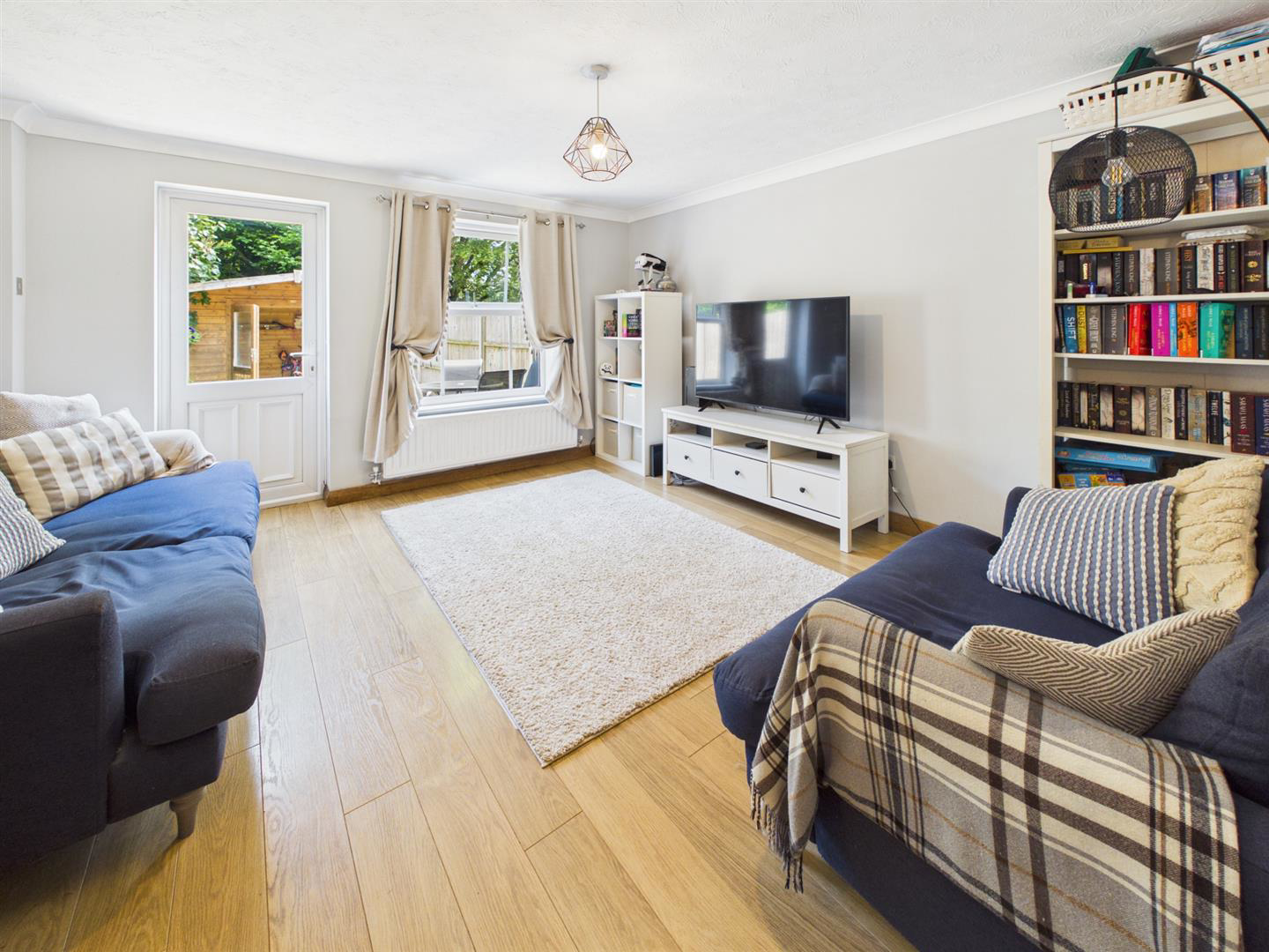 Laxton Road, Abbeymead, Gloucester, photo 2