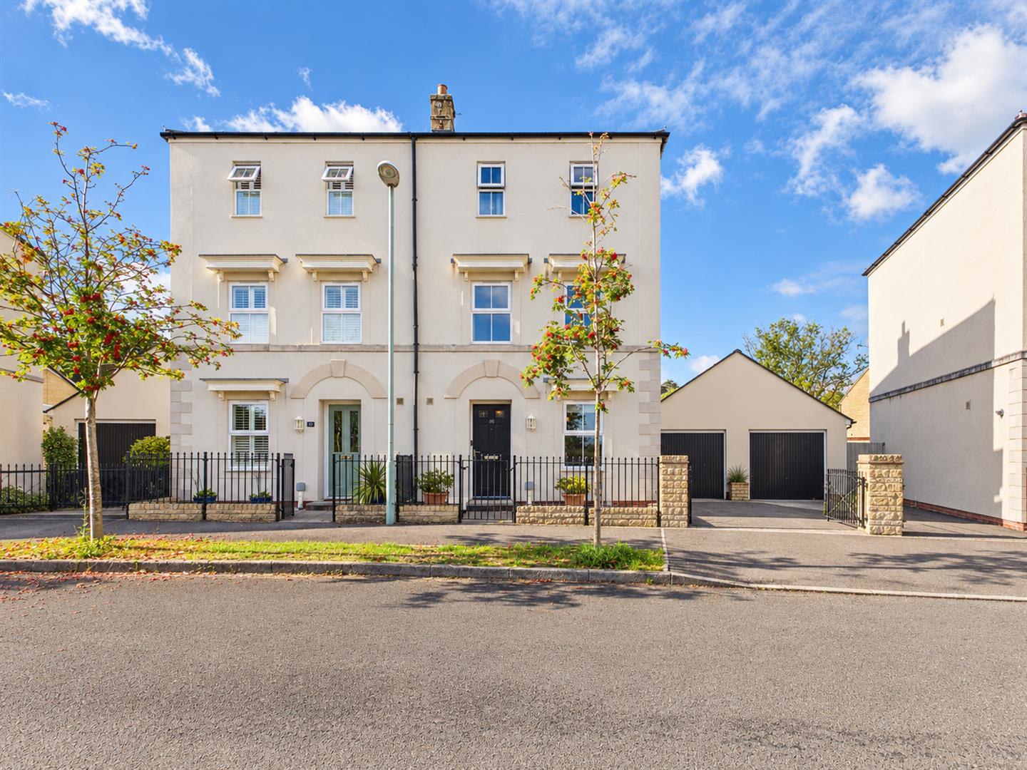 Tiger Moth Close, Brockworth, Gloucester