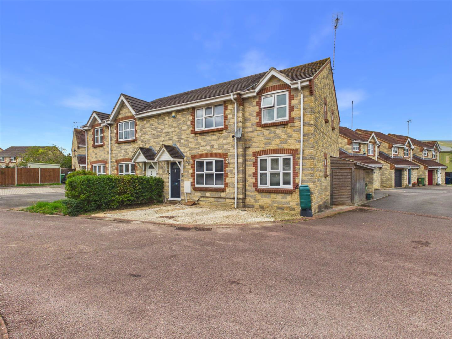 Grenville Close, Churchdown, Gloucester