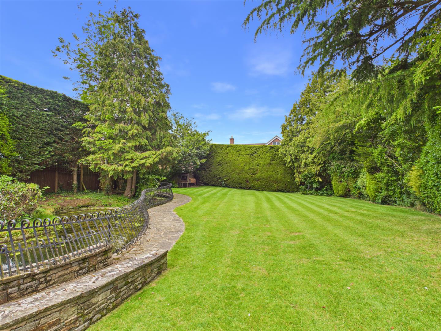 Stroud Road, Tuffley, Gloucester, photo 25