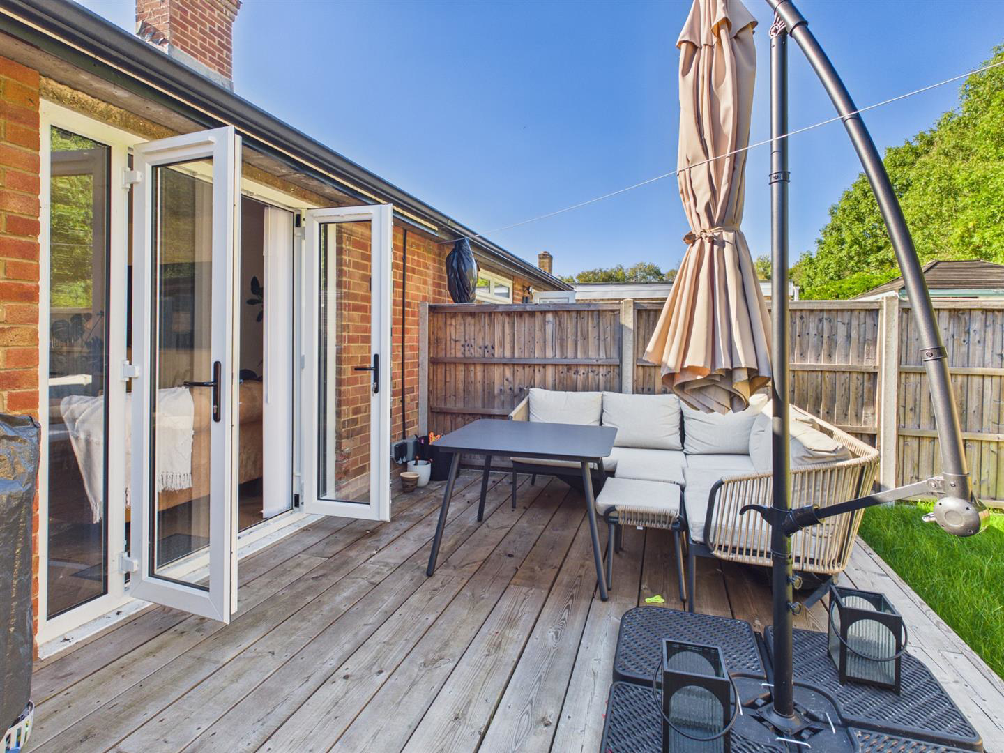 Snowdon Gardens, Churchdown, Gloucester, photo 18