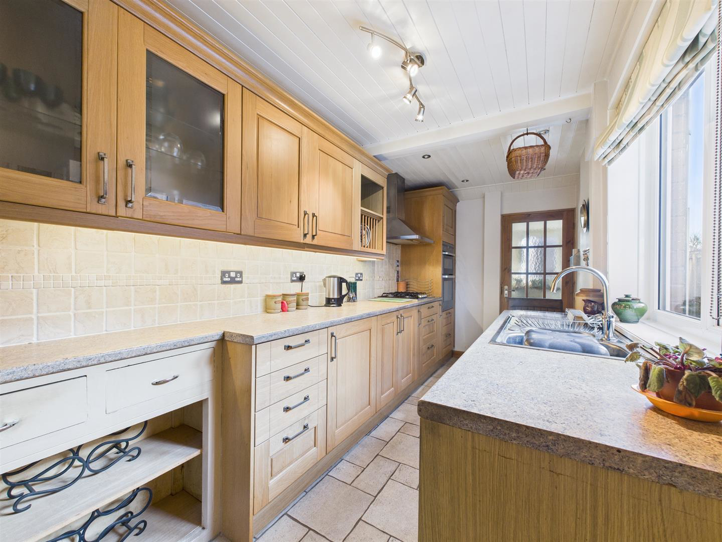 Wellsprings Road, Longlevens, Gloucester, photo 3