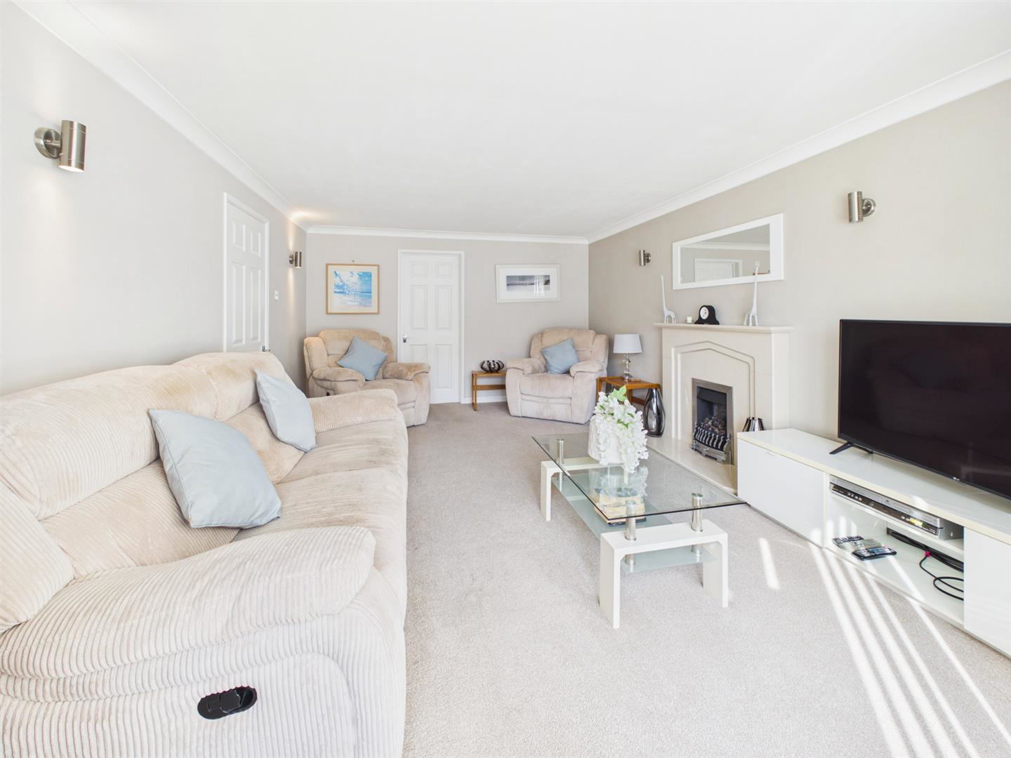 Quail Close, Barnwood, Gloucester, photo 13