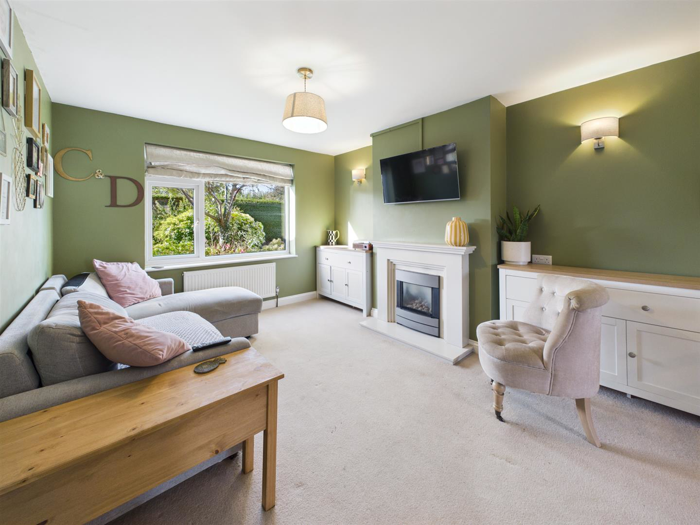 Haydale Gardens, Longlevens, Gloucester, photo 3