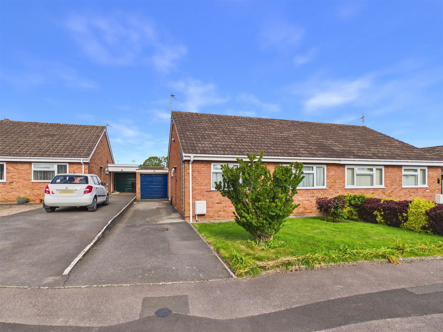 Brookside, Newent