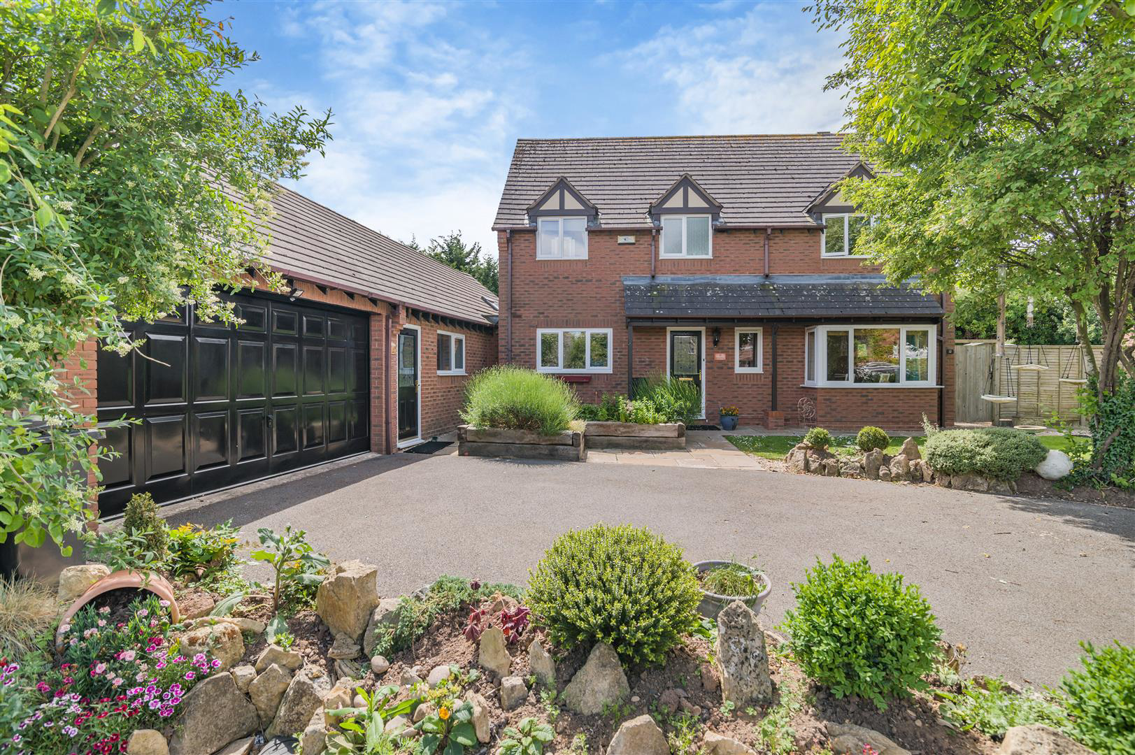 Sovereign Chase, Staunton, Gloucester