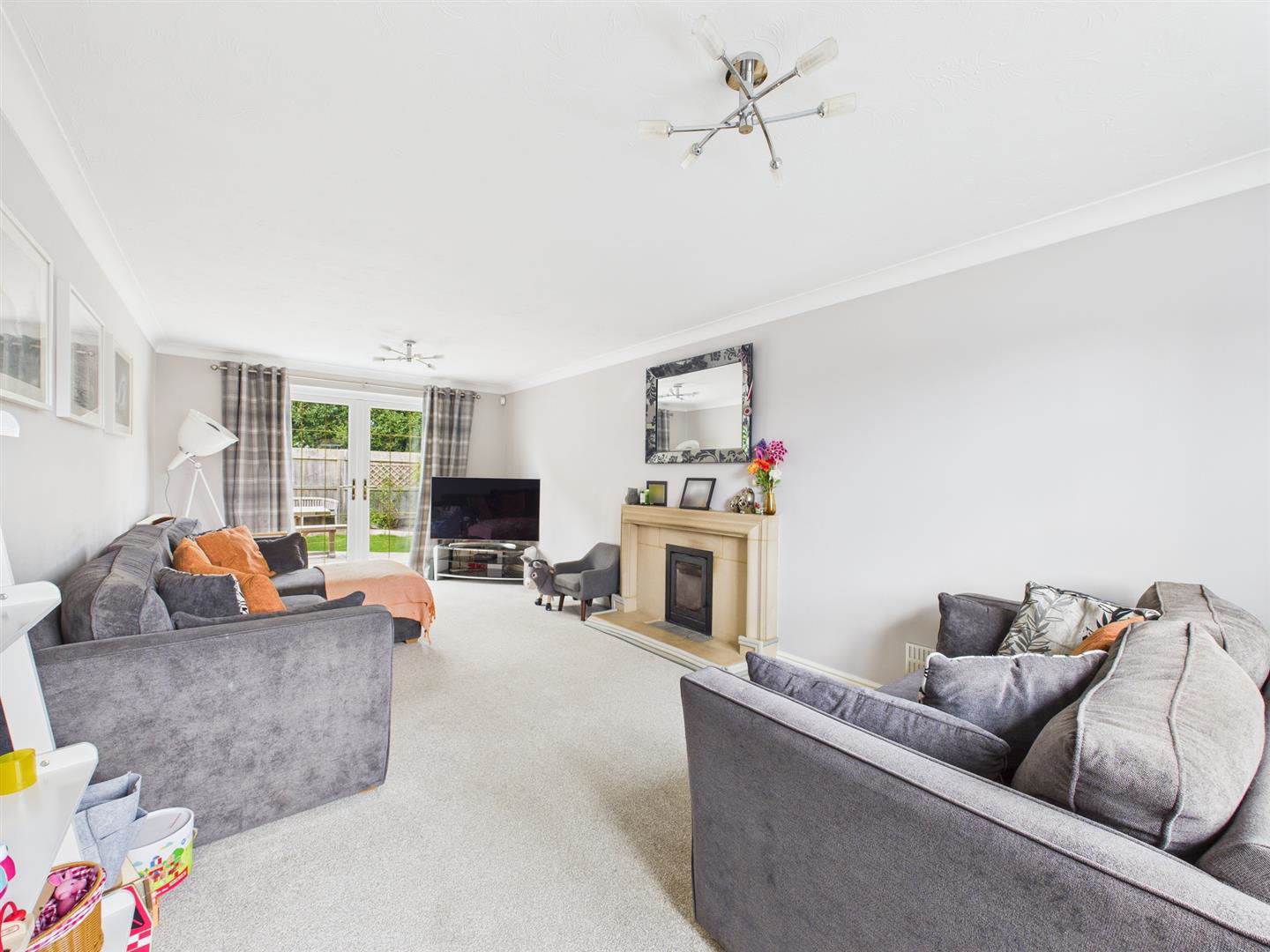 Brome Road, Abbeymead, Gloucester, photo 3