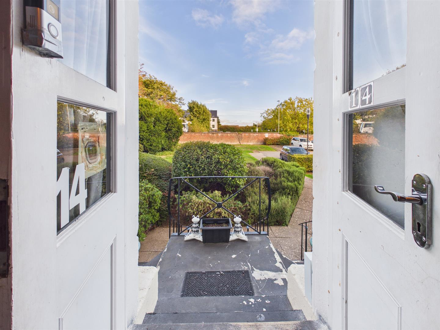 The Crescent, Gloucester, photo 8