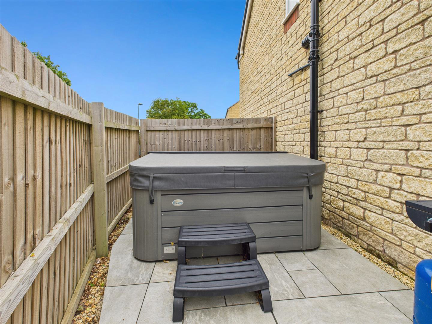 Donaldson Drive, Brockworth, Gloucester, photo 23