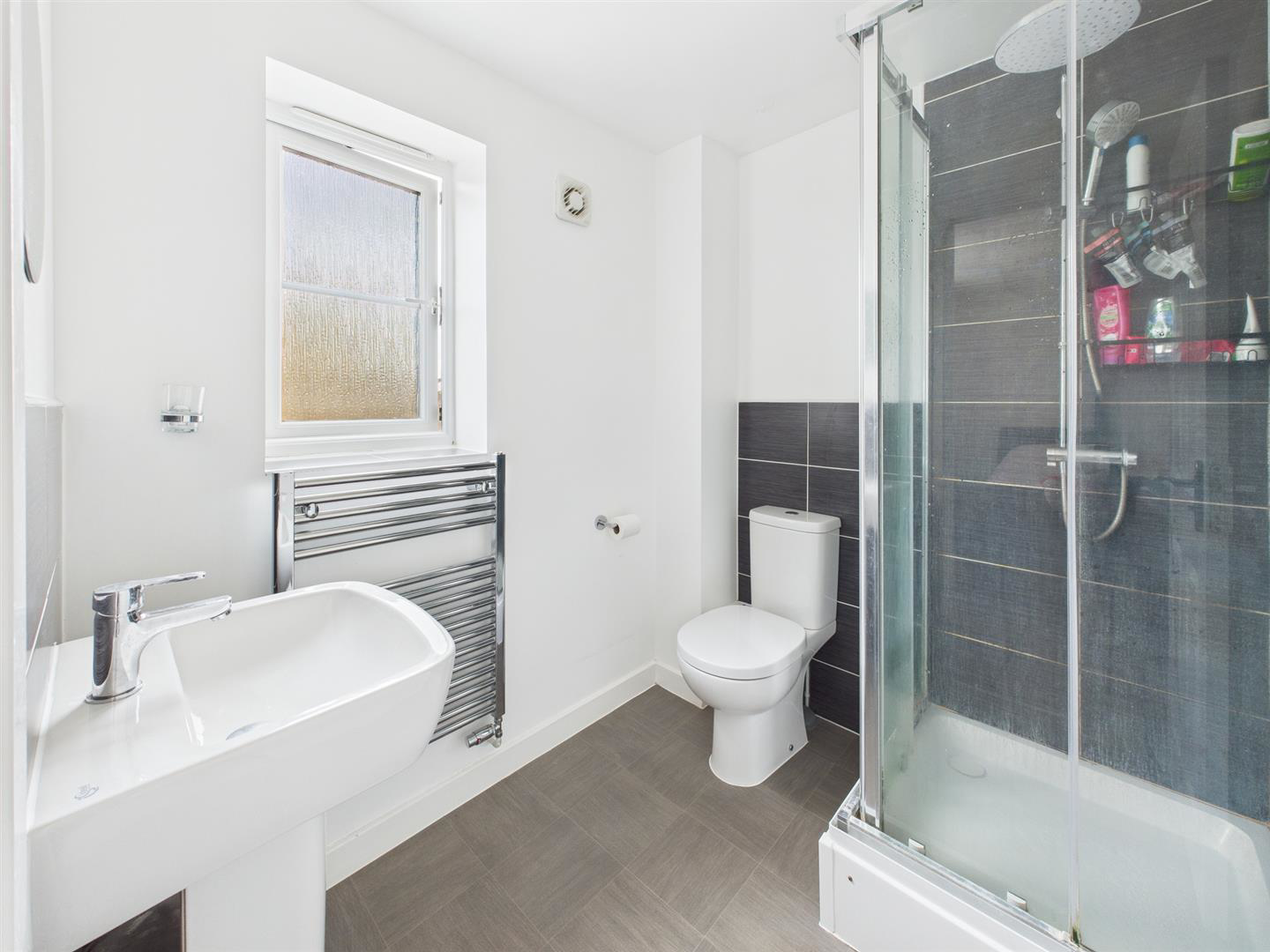 Donaldson Drive, Brockworth, Gloucester, photo 15