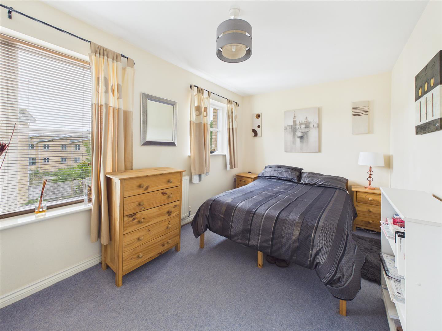 Pinewood Drive, Cheltenham, photo 5