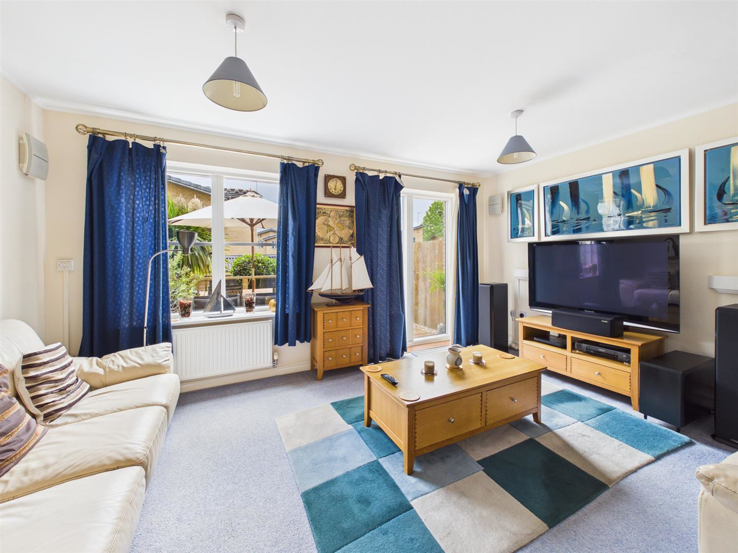 Pinewood Drive, Cheltenham, photo 2