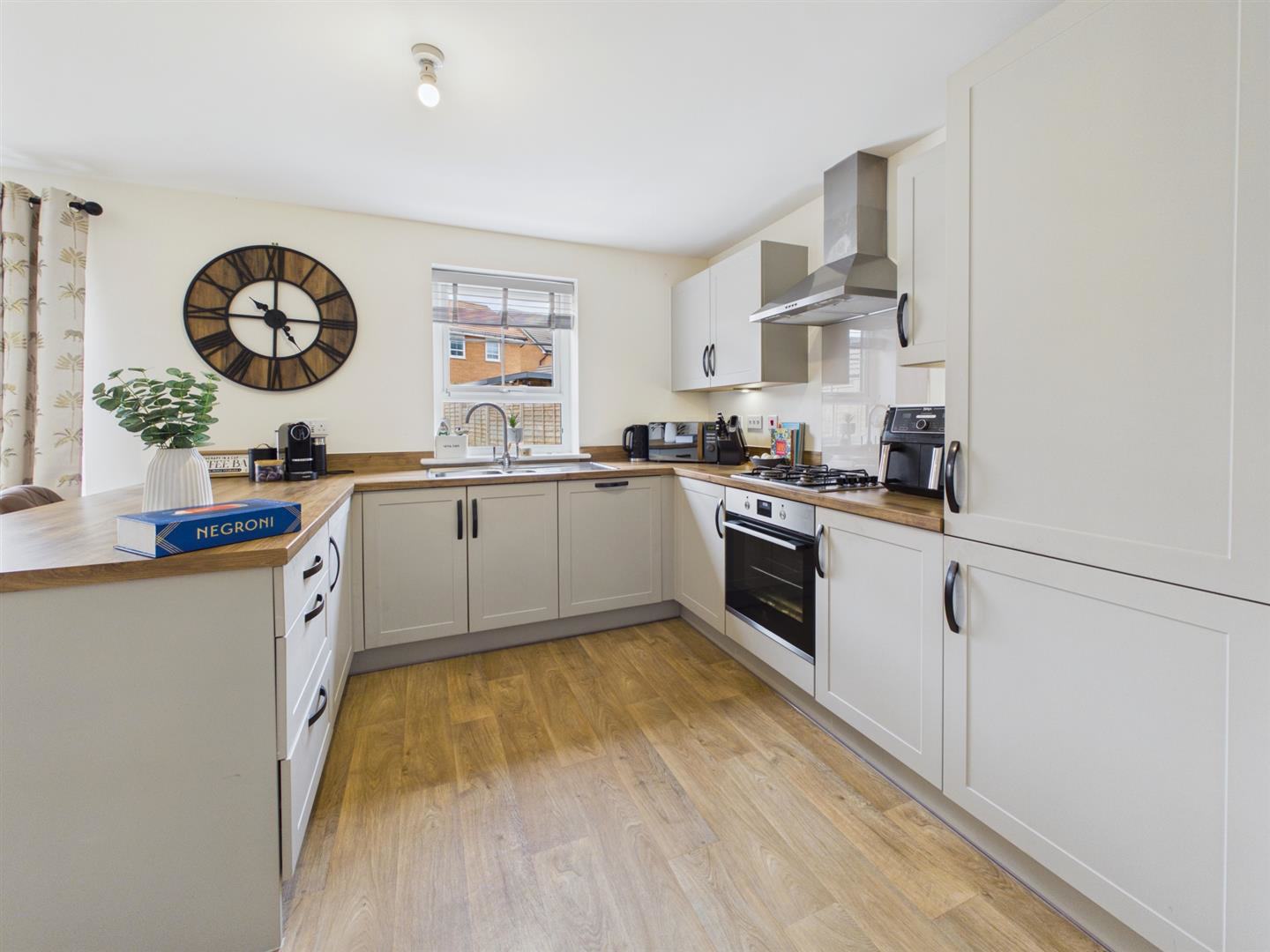 Pennings Close, Matson, Gloucester, photo 5
