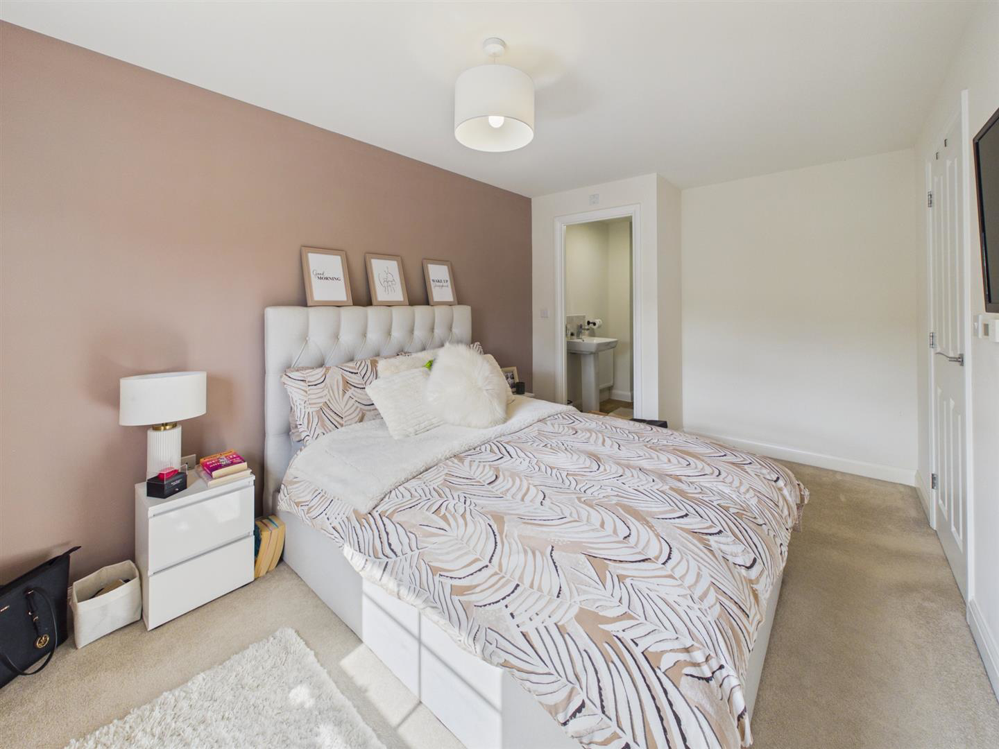 Pennings Close, Matson, Gloucester, photo 4