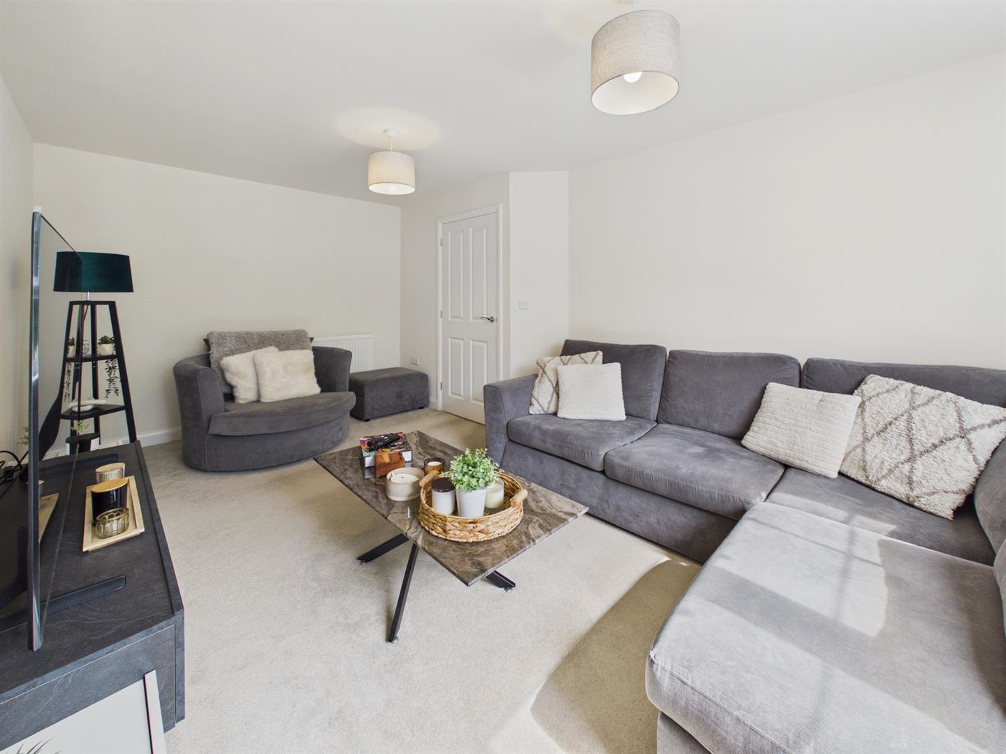 Pennings Close, Matson, Gloucester, photo 3