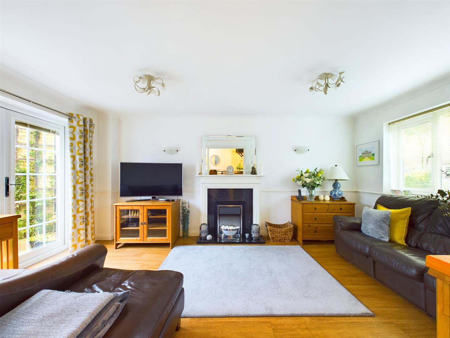 Stevans Close, Longford, Gloucester, photo 6