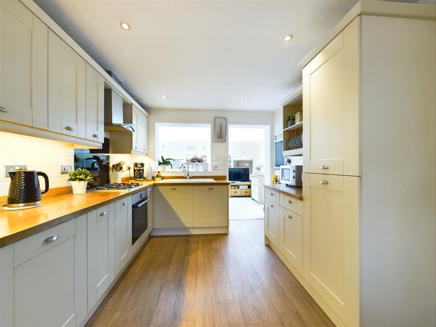 Stevans Close, Longford, Gloucester, photo 7