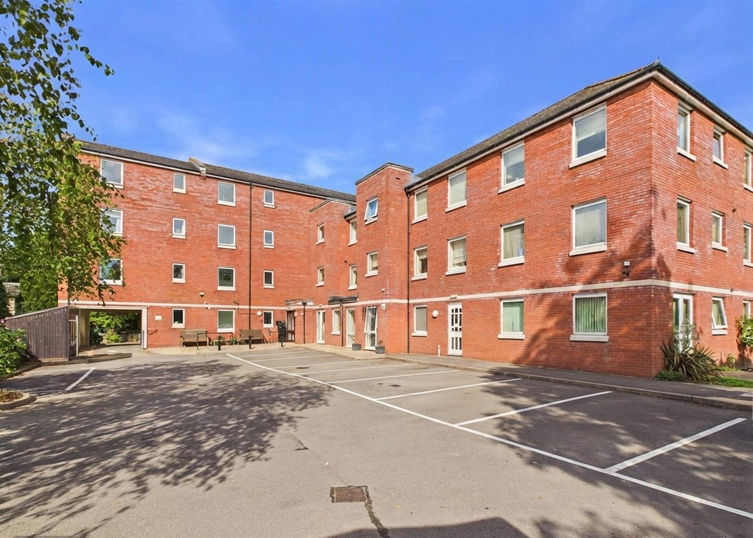 Cathedral Court, London Road, Gloucester