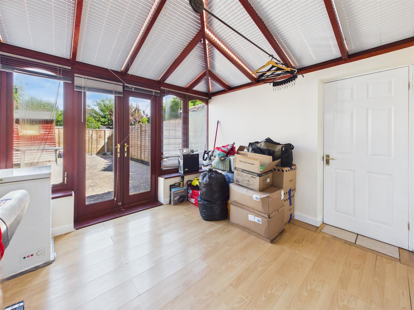 Stocken Close, Hucclecote, Gloucester, photo 12