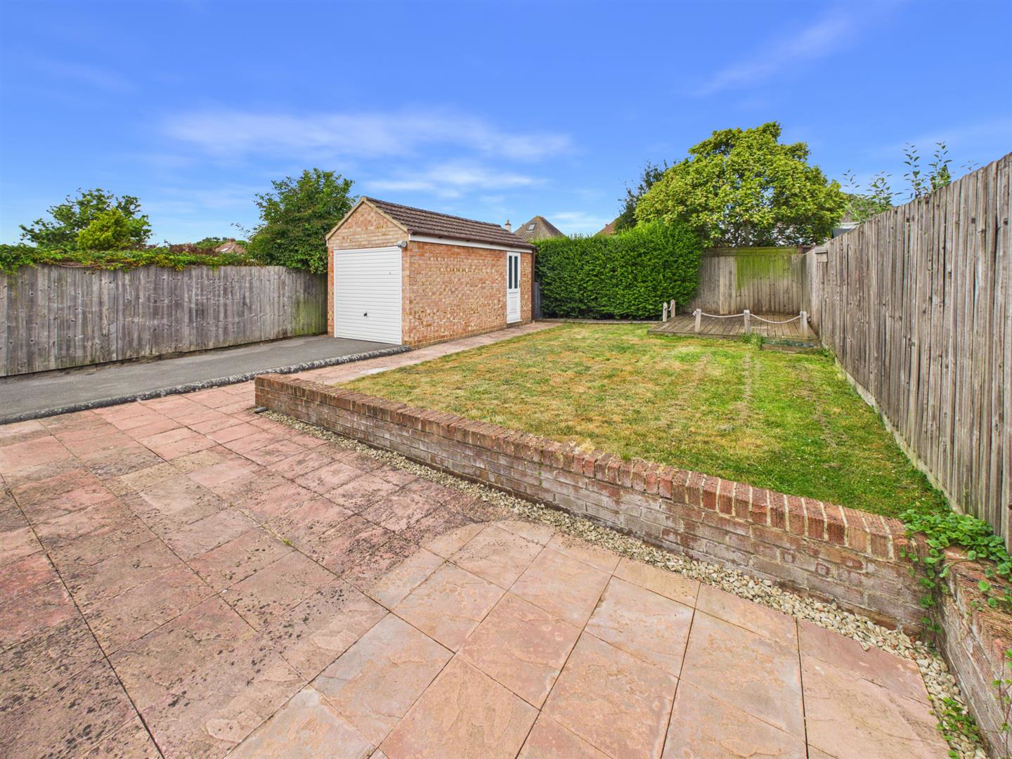 Beechcroft Rd, Longlevens, Gloucester, photo 13