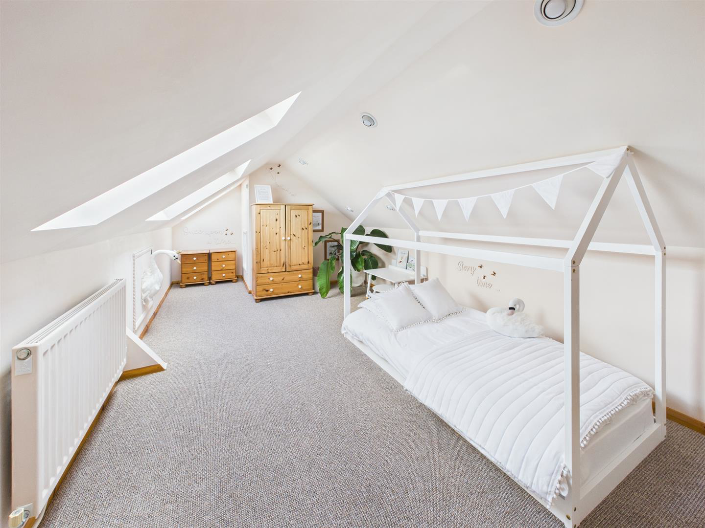 Oxstalls Drive, Longlevens, Gloucester, photo 11