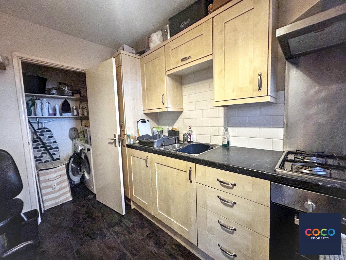 Friary Court, North Square, Dorchester, photo 6