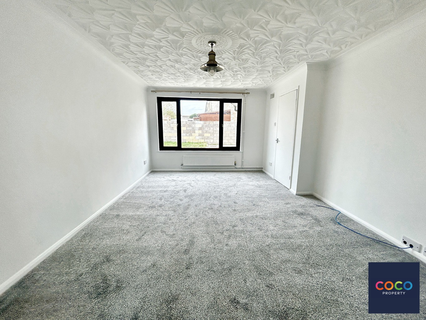 Courtlands Road, Portland, Dorset, DT5 2HB, photo 2