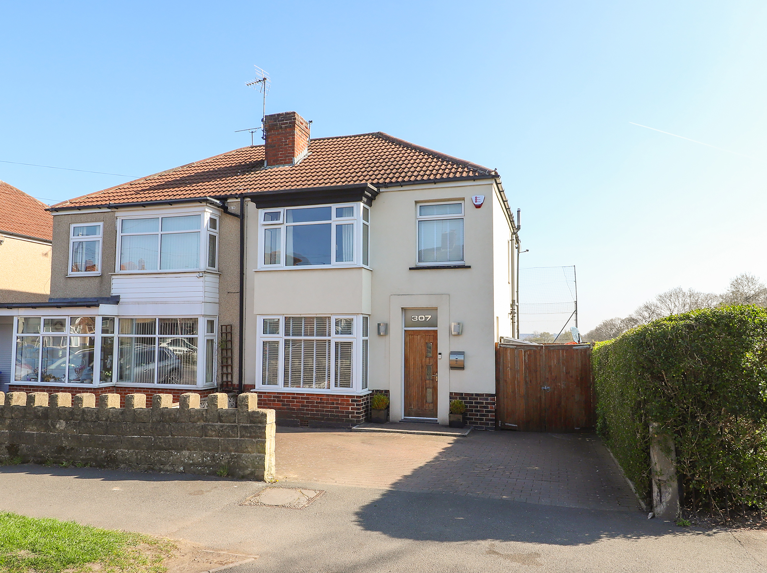 Warminster Road, Sheffield, S8