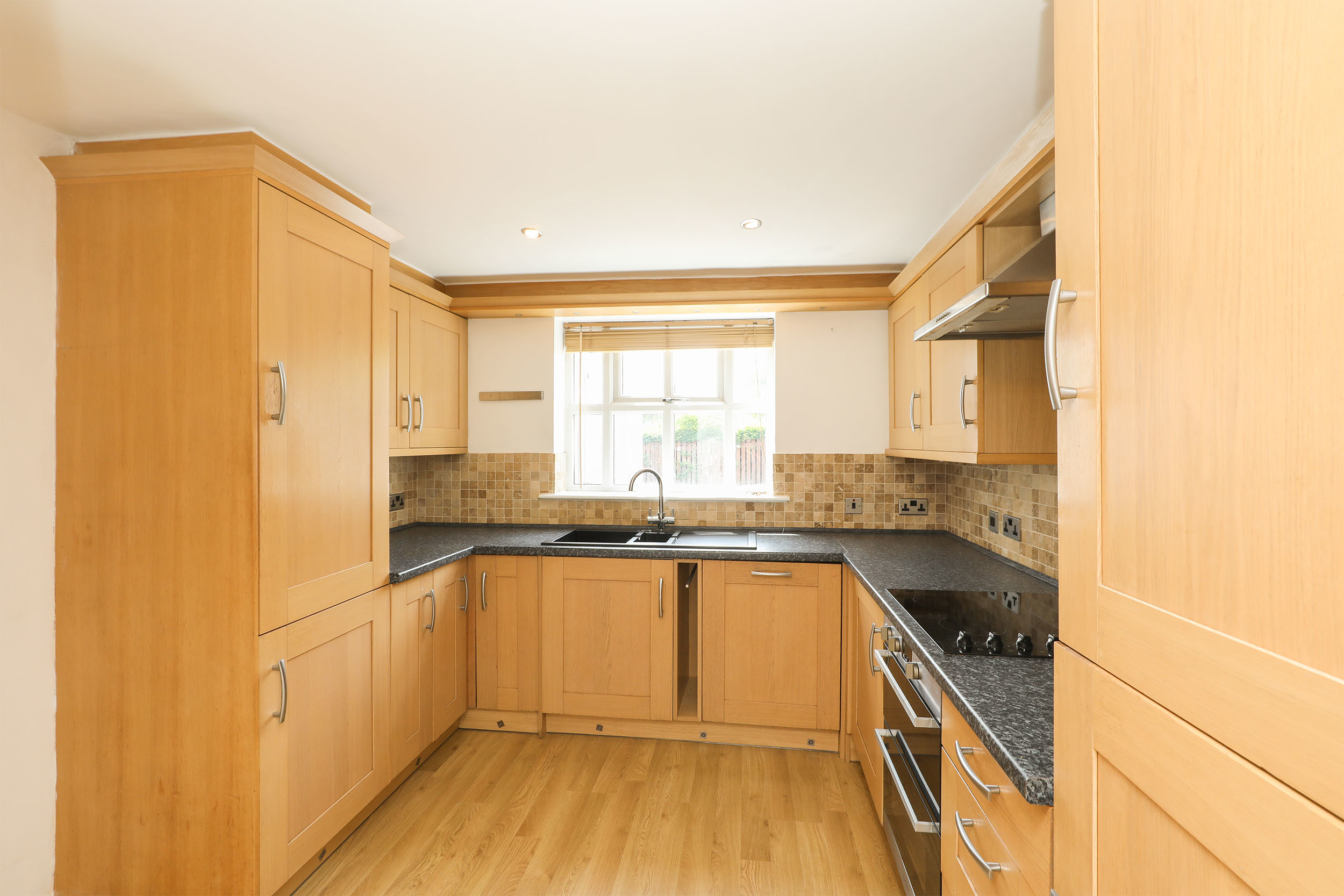 Bright Meadow, Halfway, S20, photo 28