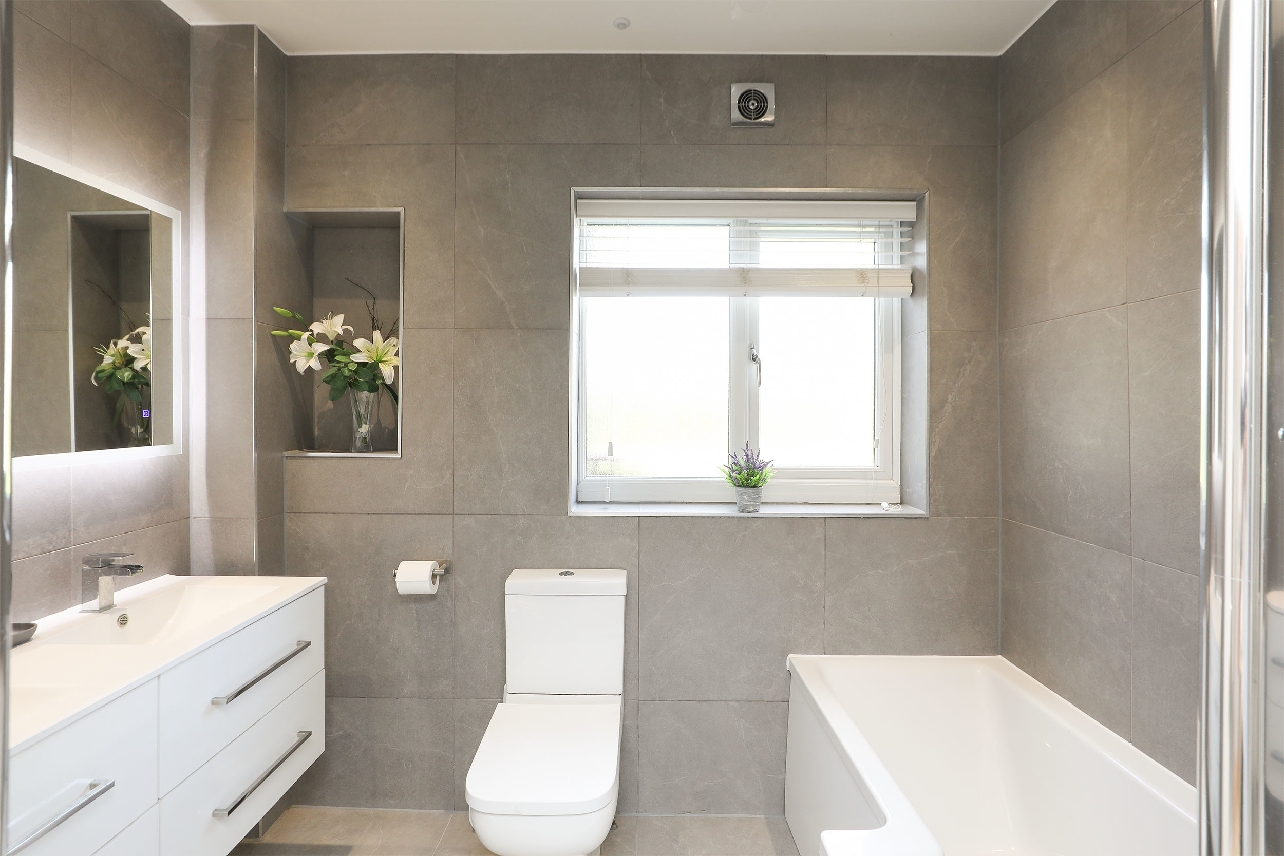bathroom2