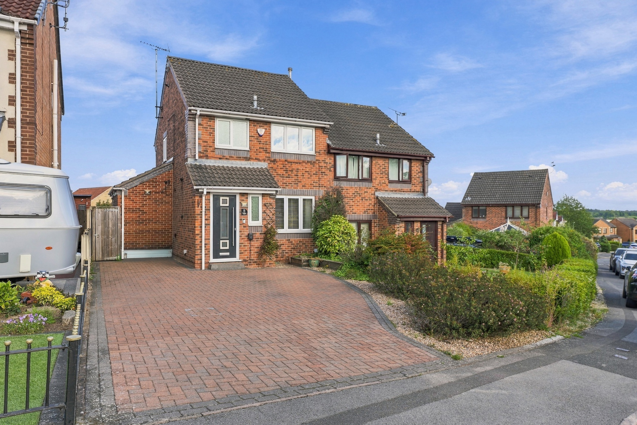 Brackens Lane, Barlborough, S43