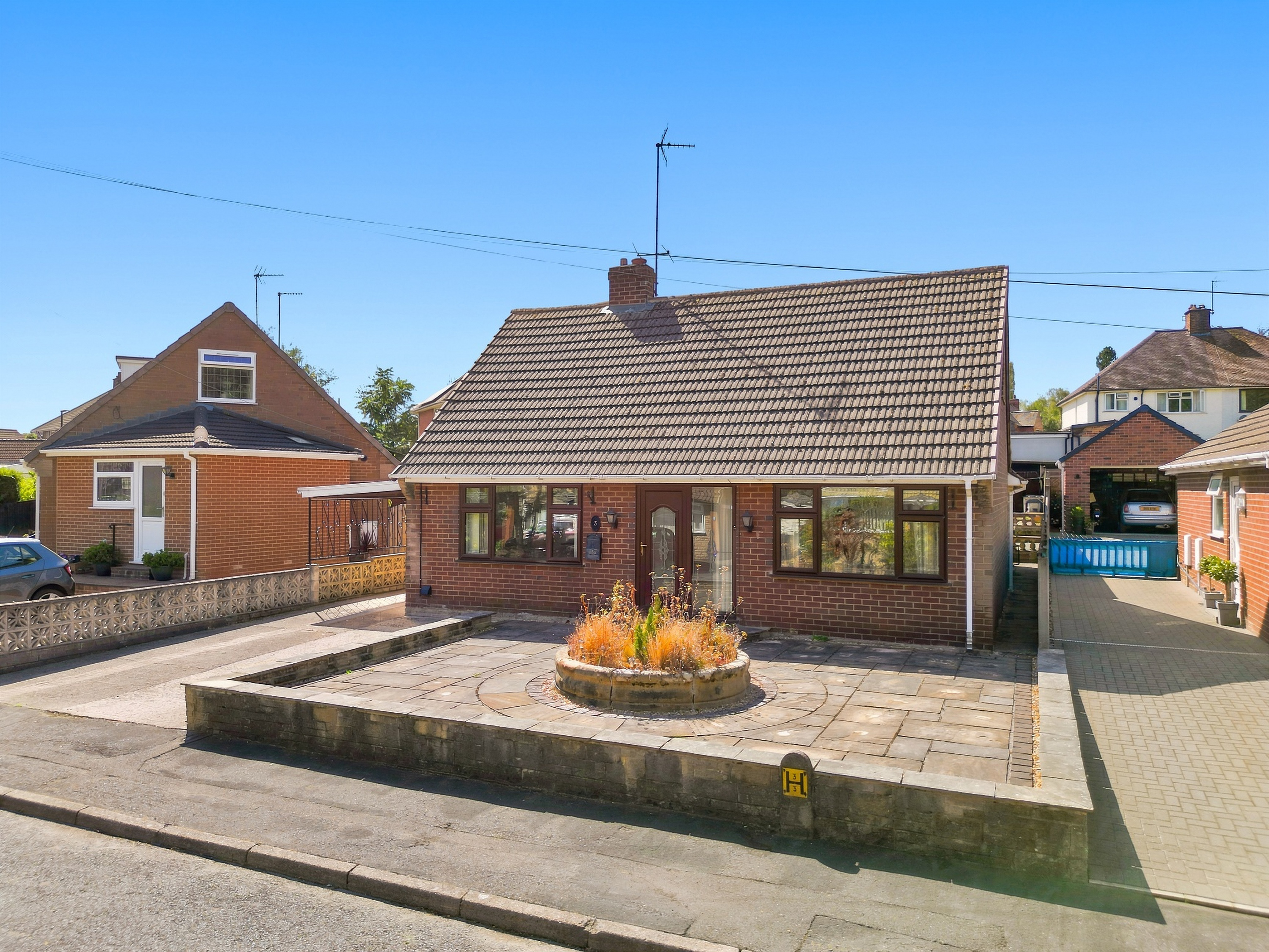 Sylvan Drive, Old Tupton, S42, photo 19