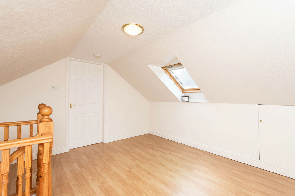 Manor Avenue, Brimington, S43, photo 8