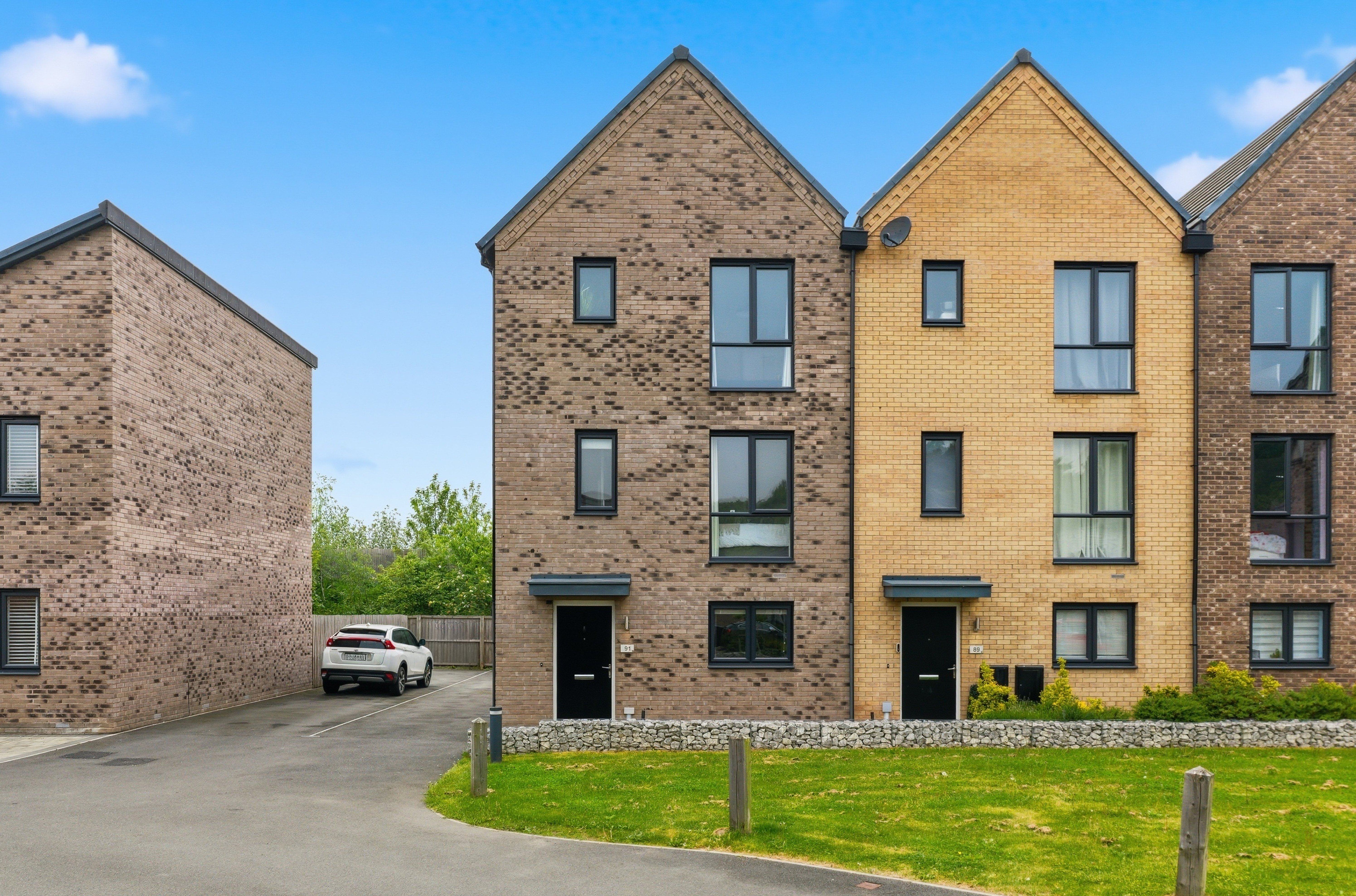 Woodyard Avenue, Chesterfield, S41