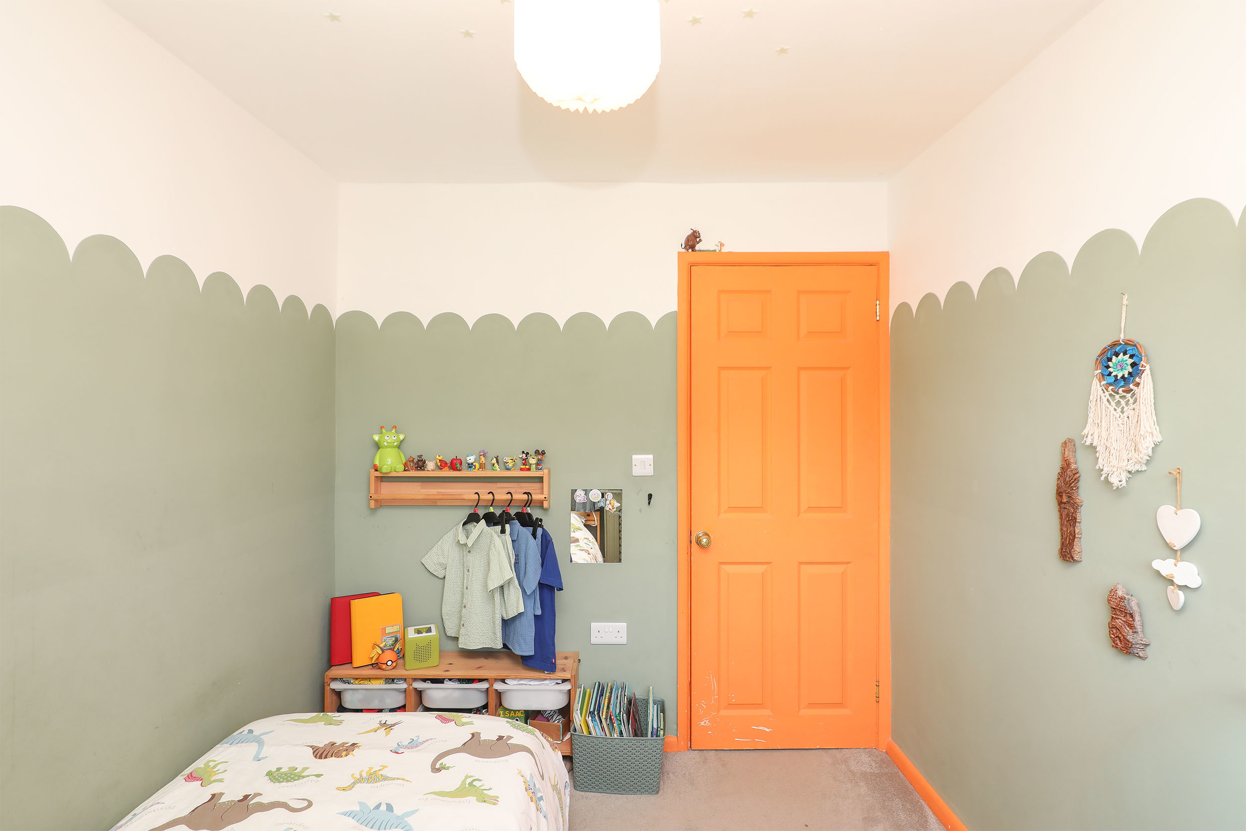 bedroom2 3