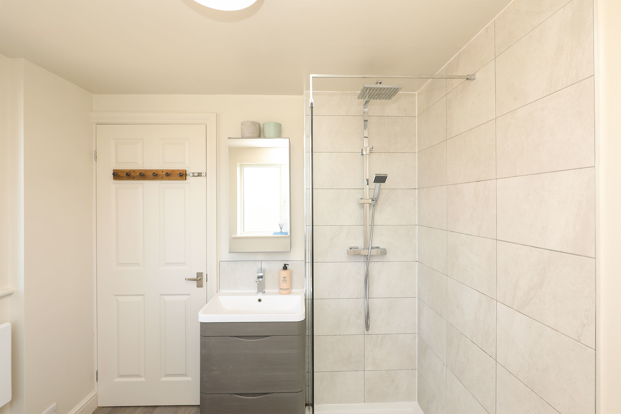 bathroom2