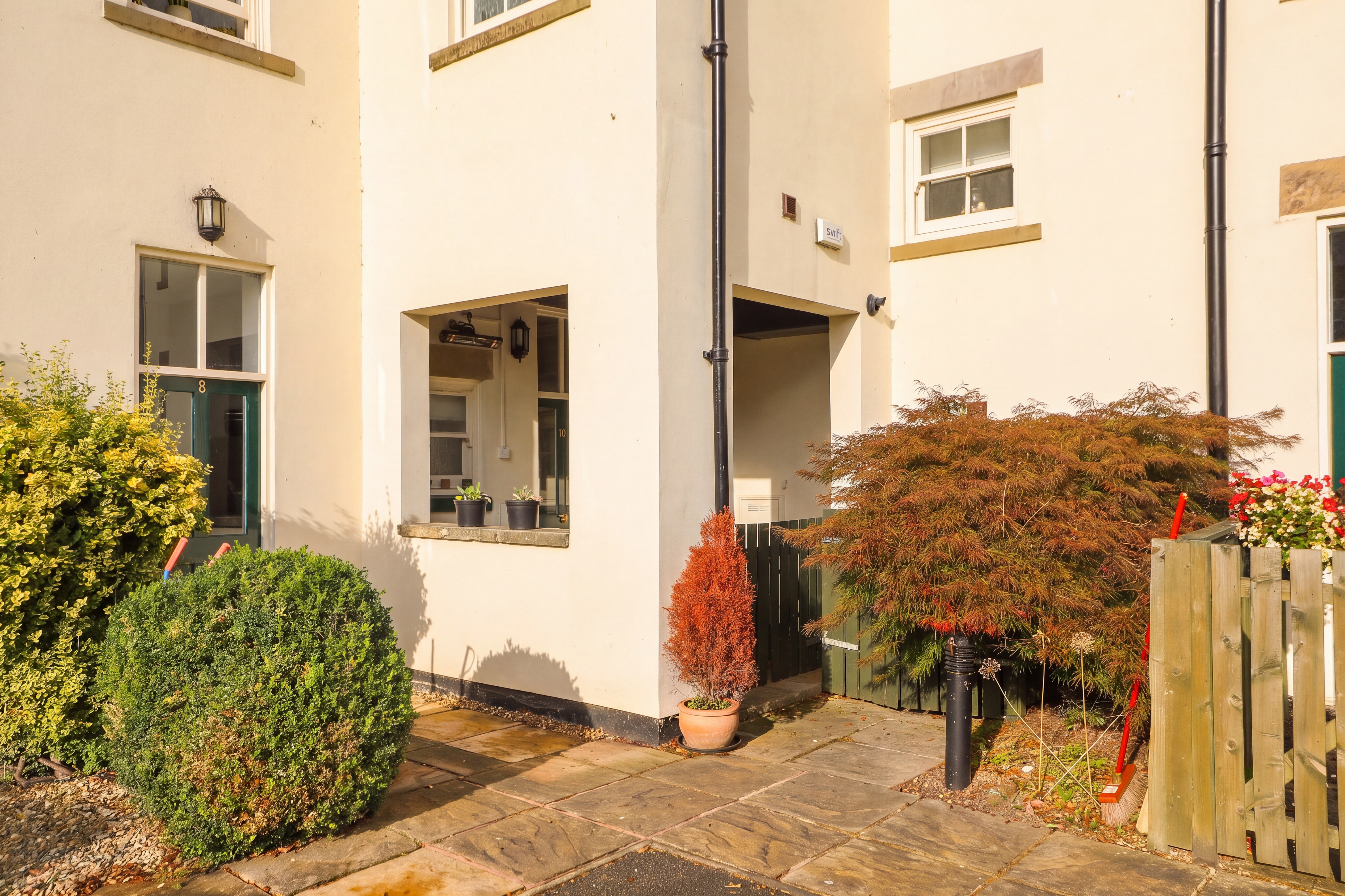 Woodmere Drive, Old Whittington, S41, photo 2