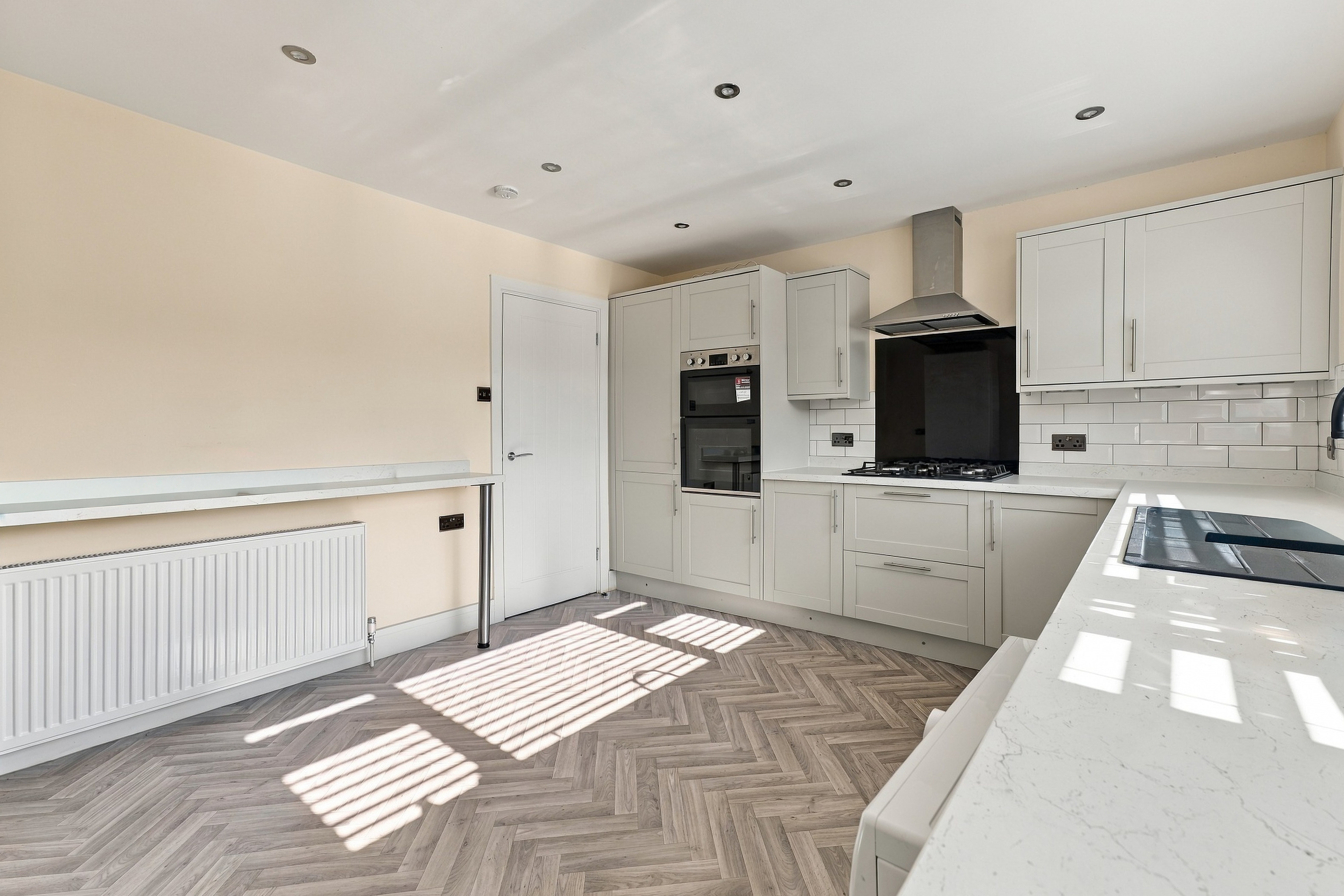 Dale Close, Staveley, S43, photo 8
