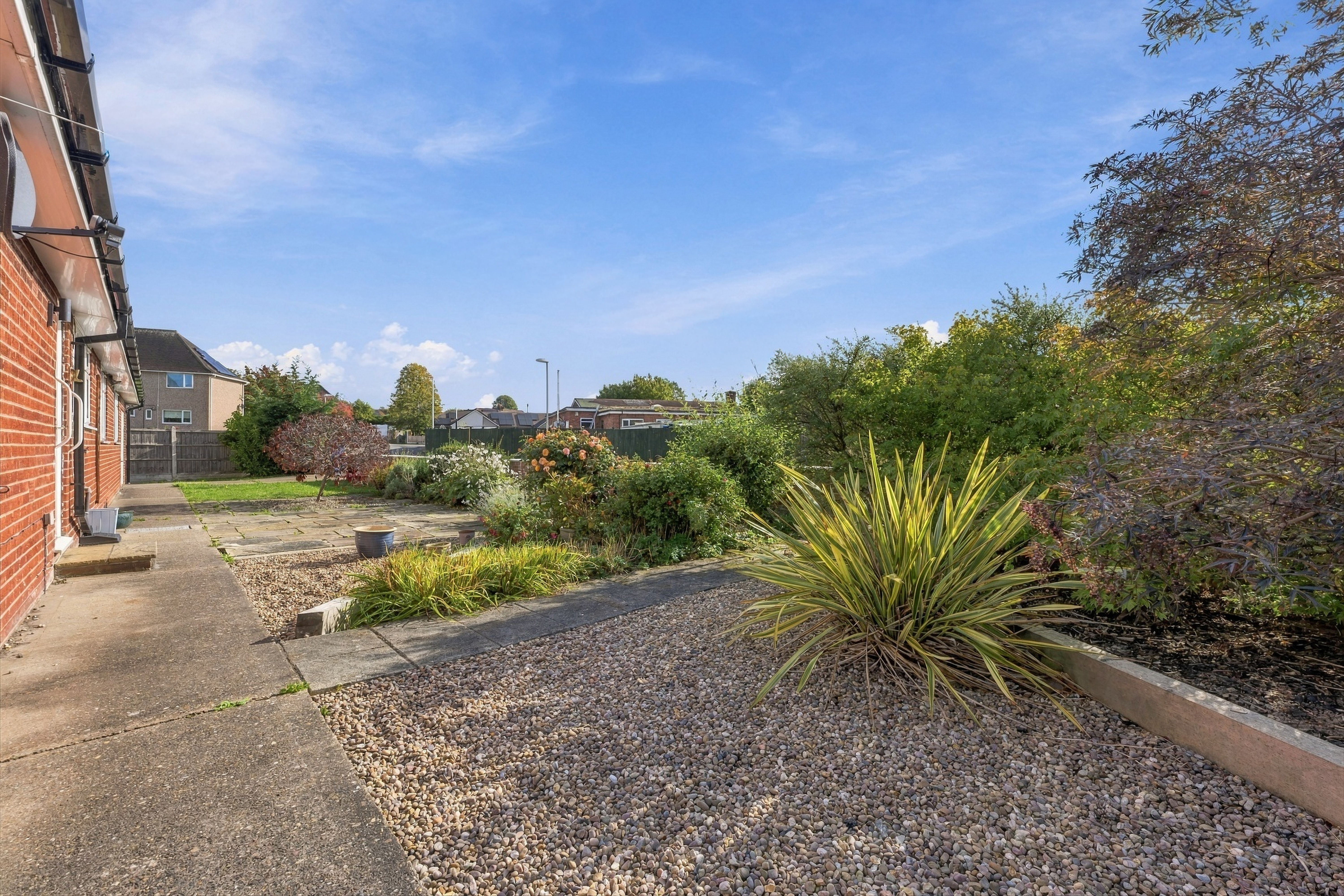 Dale Close, Staveley, S43, photo 24